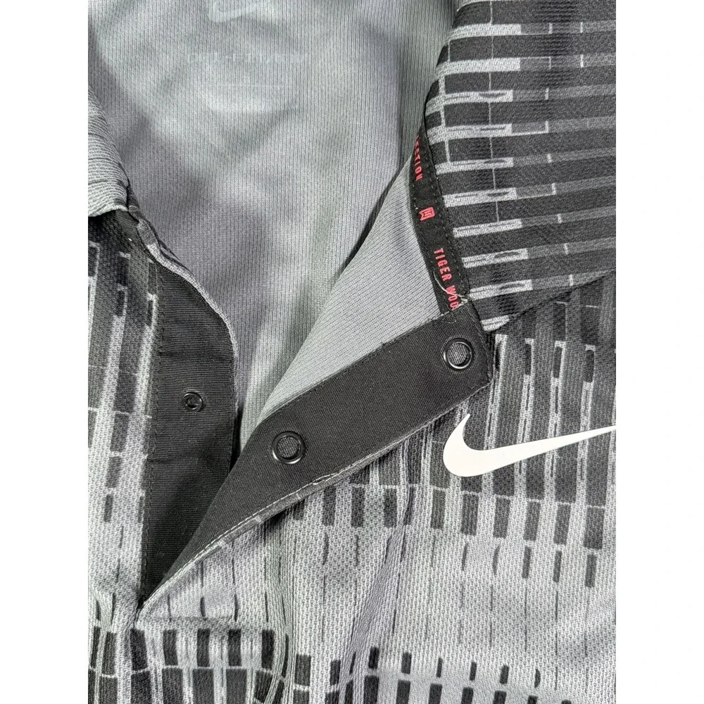 Nike Dri-Fit ADV Tiger Woods Mens Large Gray The Woods Jupiter Polo Shirt DN2237